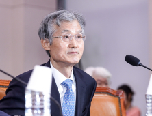 조희대, 與 사법개혁안에 “사법부 의견 충분히 내겠다”