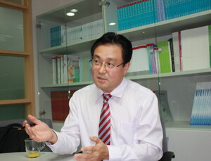 [K-이슈추적] KRPIA 김성호 전무 “로드맵 없는 약가정책 개선 시급”