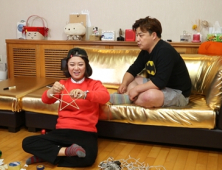 ‘님과함께2’ 김숙, 윤정수에 은근슬쩍 스킨십 시도