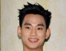 김수현, ‘KBS 연기대상’ 참석 확정… 공효진·아이유는 불참