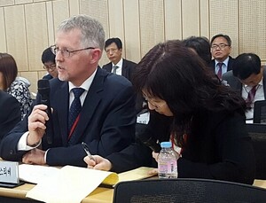 [2016 국감] 한국노바티스 대표 “책임 받아들이겠다” 사과 맞나?