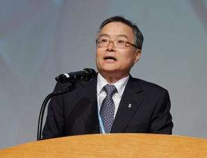 “보건의료 발전 견인 및 글로벌리더 기관으로 자리매김 노력”