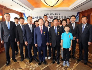 의료사각지대 찾아 30여년 봉사 ‘소금회’ 대통령표창 수상