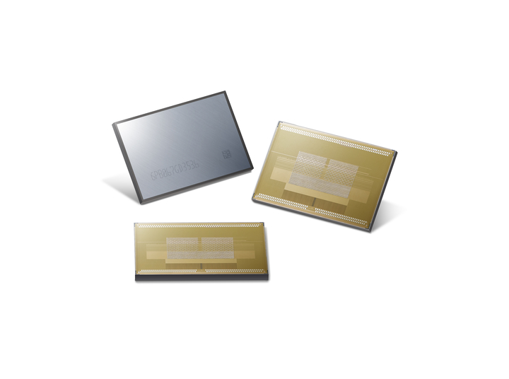삼성전자 8GB HBM2 D램. 삼성전자 제공.