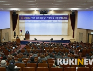 “사회적 낙인과 차별로부터 자유롭고 싶습니다”