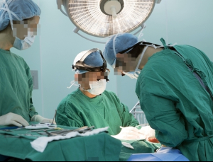 [병원감염 24시] 오염된 수술도구가 재사용된다