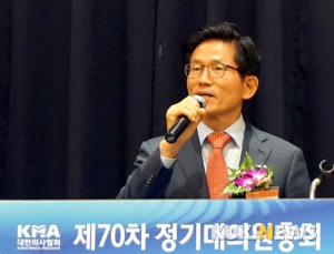 “문재인 케어, 나라 기둥 뽑는 포퓰리즘 정책”