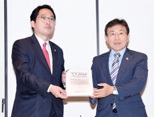 “보장성 강화보다 사람 먼저인 의료가 필요해”