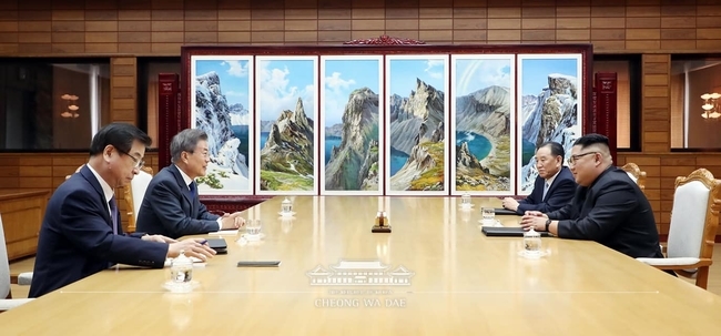 <사진=청와대SNS>