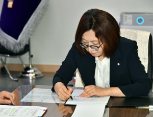 성남시 100% 아동수당 추진에 복지부 “위법여부 검토”