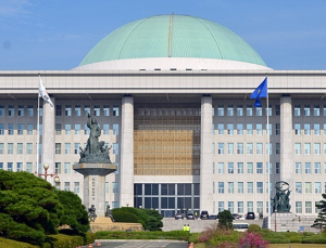 아동수당, 모든 아동들에게 지급 가능해질까