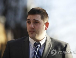 미국 배심원단, 비무장 10대 흑인 사살한 백인 경관 무죄 선고