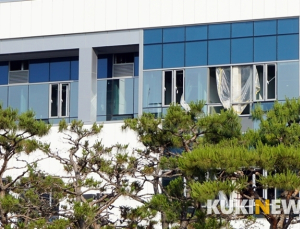 수년째 공사만하다 지쳐버린 병원들
