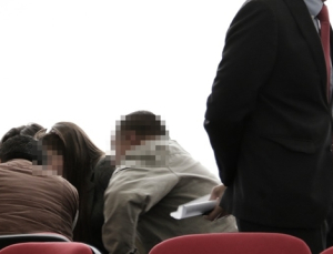 부실 강의·성희롱 발언까지… 국립대의대 교수 논란