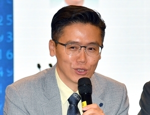 [2019 미래의학포럼] 블루칩 헬스데이터, 기술 집착에 10년째 제자리