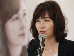 공지영 “윤석열 파면은 국민의 명령”