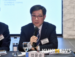 “정부는 의료비 부담, 건보 지속 가능성 고려하고 있다”