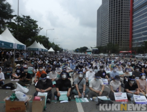 전국 동네의원 휴진 신고율 24.7%…'휴가철' 고려하면 더 많아질 듯