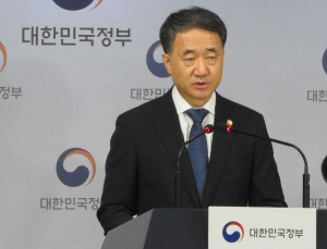 박능후 복지부 장관, 한양대병원 방문 “응급실 정상운영 당부”
