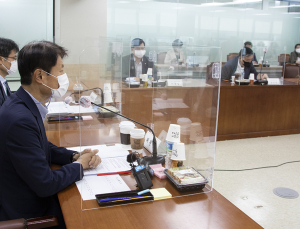 내년 장기요양보험료율 11.52%로 결정…1.27%p 인상