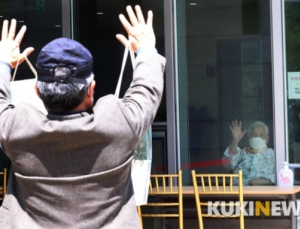 코로나로 면회 제한…마지막길 가는 모습은 볼 수 있을까