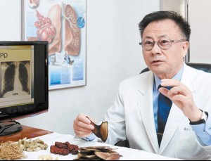 [한방의숨결] 날숨보다 들숨이 힘든 심장천식엔 '방동사니'가 특효