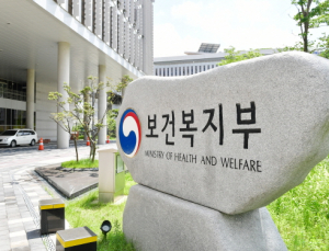 복지부·식약처 전관예우 심각… 관련 업무 및 산하기관 재취업 90%