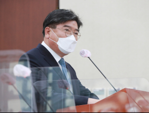 [2020 국감] 국민연금공단 이사장 “대마초·성 비위 문제 거듭 사죄”