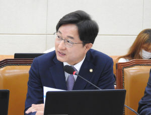 12년 전 사망자 명의로 의료용 마약 처방… 처벌은 전무