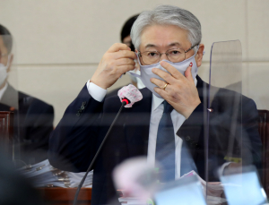 [2020 국감] 건보재정 흔들...건보공단·심평원 수장들 