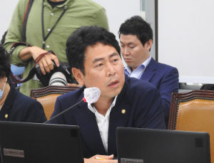 [2020 국감] ‘문서 폐기·가점 오류’ 사회보장정보원 수상한 채용