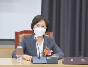 이의경  처장 