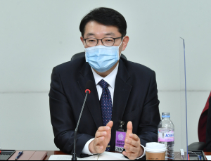 골다공증성 골절, 당뇨·천식보다 건강수명 단축...