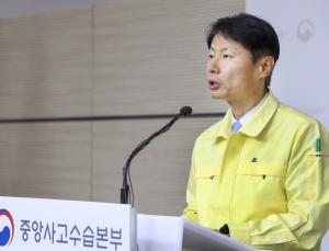 코로나19 발생 6개월...김강립 