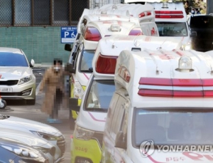 코로나19 치명률 낮춘다…경증환자는 치료시설로