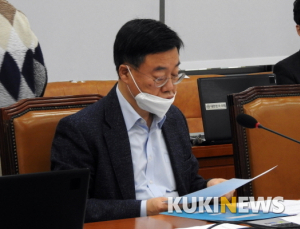 신상진 “감염병 위기경보 ‘심각’이라지만 ‘경계’와 마찬가지”