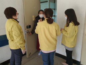 자가격리자 4만4000명 넘어… 무단이탈 1명 적발해 고소