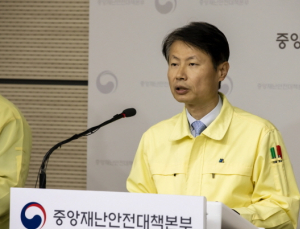 ‘신원 불명’ 미군 72명 확진… 정부 “주한미군 아냐”