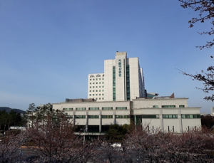 서울아산병원서 나흘새 5명 확진 