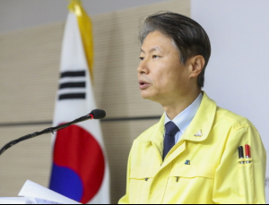 국내 코로나19 환자 발생 100일째… 정부 “국민·의료진 헌신에 감사”