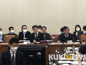 박능후 “긴급재난지원금, 5월13일 이전 지급 예정”