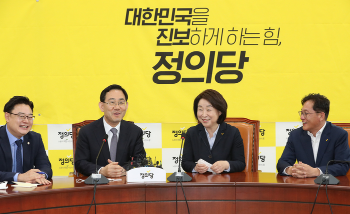 통합당 주호영 원내대표, 정의당 심상정 대표, 사진=연합뉴스