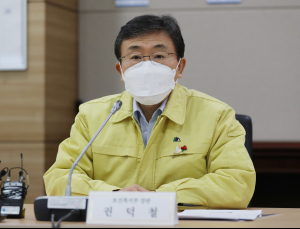 권덕철 복지부 장관 “의료계, 백신 접종 적극적으로 협력해달라”