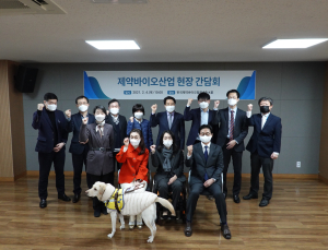 최혜영 의원 “의약품 점자·음성·수어 영상 변환 필요”