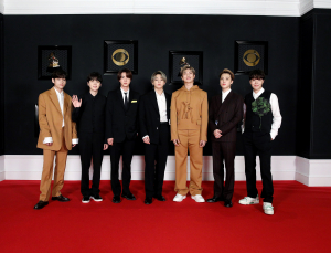 [쿠키포토] 방탄소년단, 그래미 어워드 레드카펫 참석