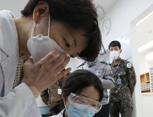 코로나 백신 접종 후 이상반응 의심신고 103건 추가…중증의심·사망 각각 1건