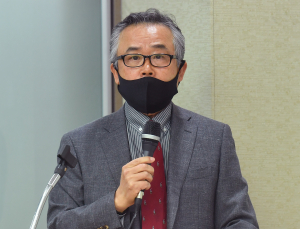 '의료기기 표준코드' 업계 부담 우려…