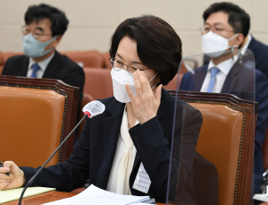 국회 과방위, ‘여자 조국 논란’ 임혜숙 청문회 보고서 채택 연기