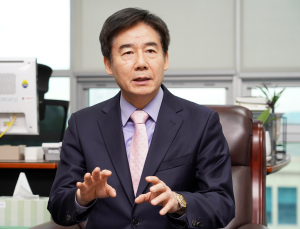 이용호 “‘망신주기식’ 방역패스 확대, 국민 인권침해 하려고 작정했나”
