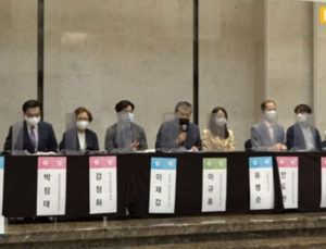 지나친 신중함 ‘백신 불안’ 키운다…“명확한 소통‧유도책 필요”  